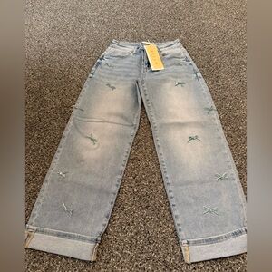 Womens new risen jeans size 1/25